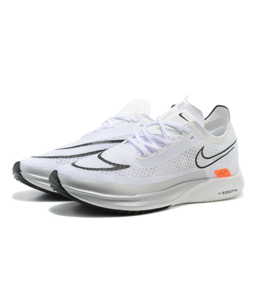 Nike ZoomX Streakfly Comparez et commandez 