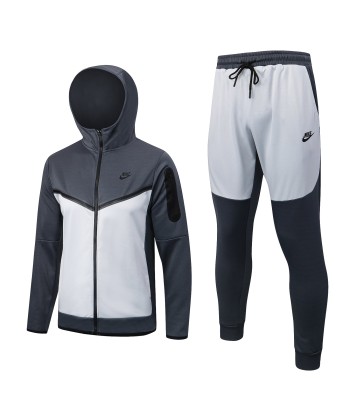 Nike tech 1 + pants en stock