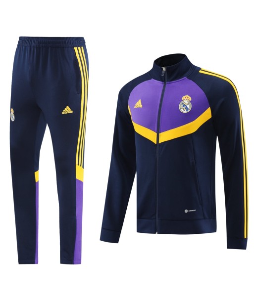 REAL MADRID VIOLET/YELLOW VERSION s'inspire de l'anatomie humaine