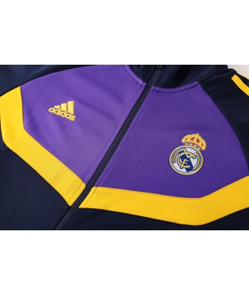 REAL MADRID VIOLET/YELLOW VERSION s'inspire de l'anatomie humaine