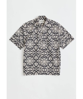 A KIND OF GUISE - GIOIA SHIRT FLORA NEGRA basket pas cher